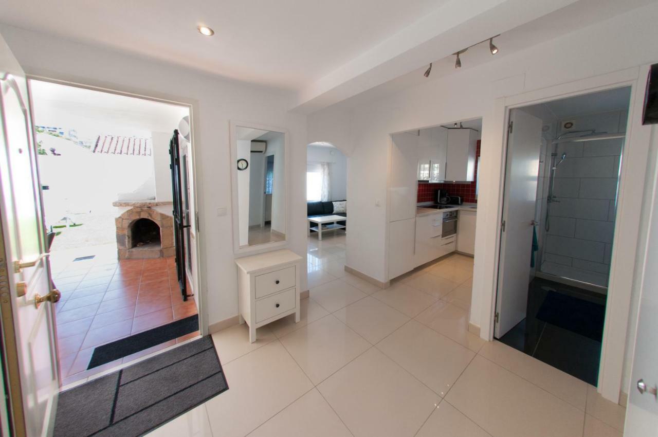 Villa Marysol Sleeps 6 Фуeнхирола Екстериор снимка